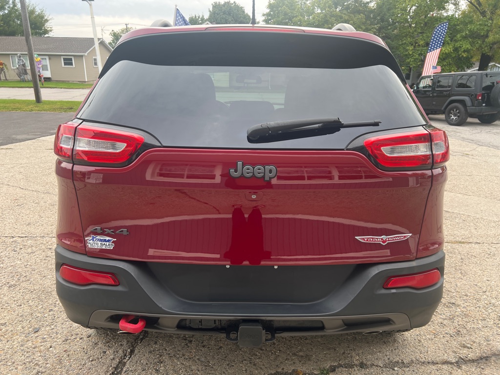 Photo 7 of this JEEP CHEROKEE