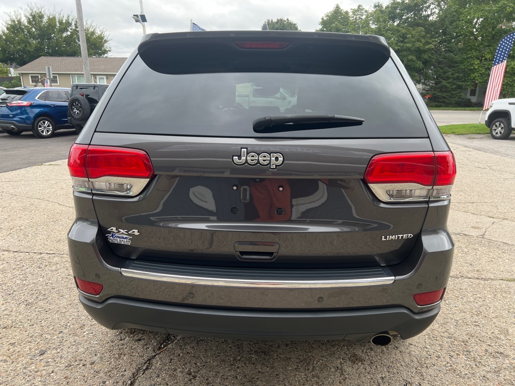 Photo 8 of this JEEP GRAND CHEROKEE