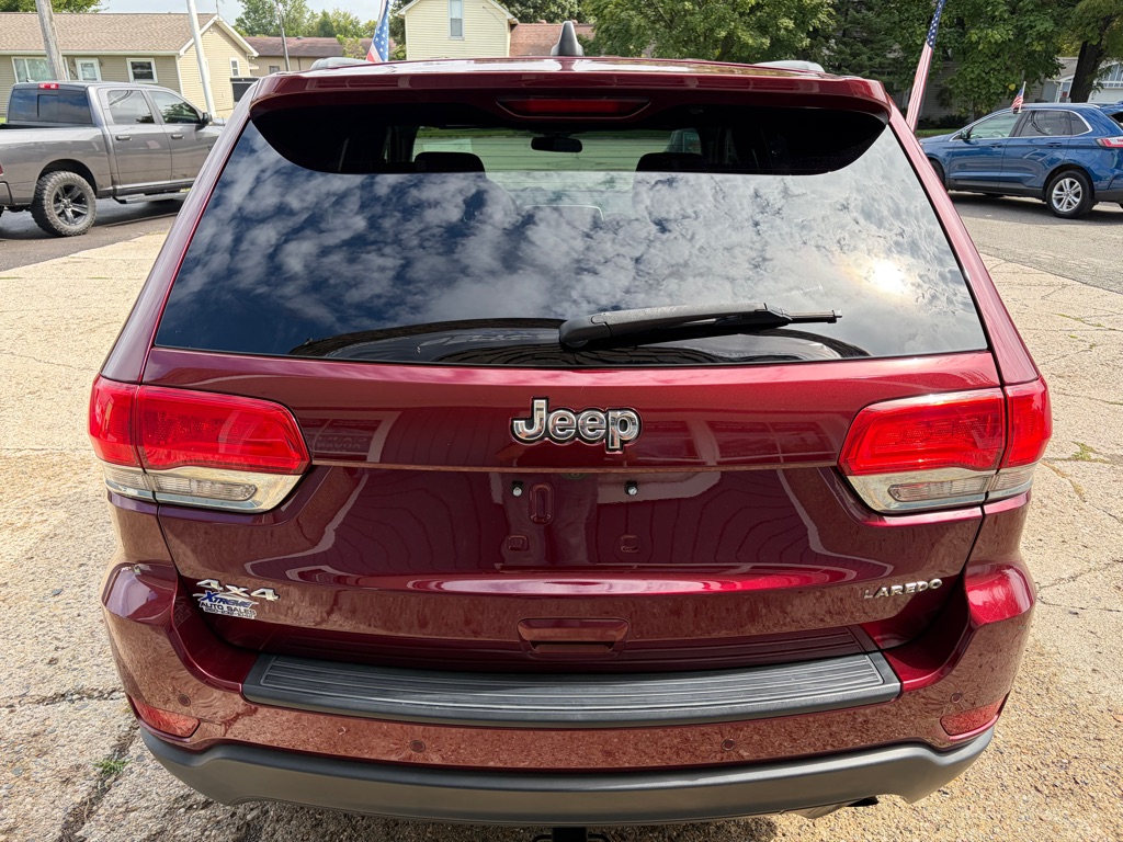 Photo 13 of this JEEP GRAND CHEROKEE