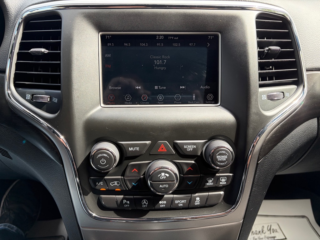 Photo 40 of this JEEP GRAND CHEROKEE