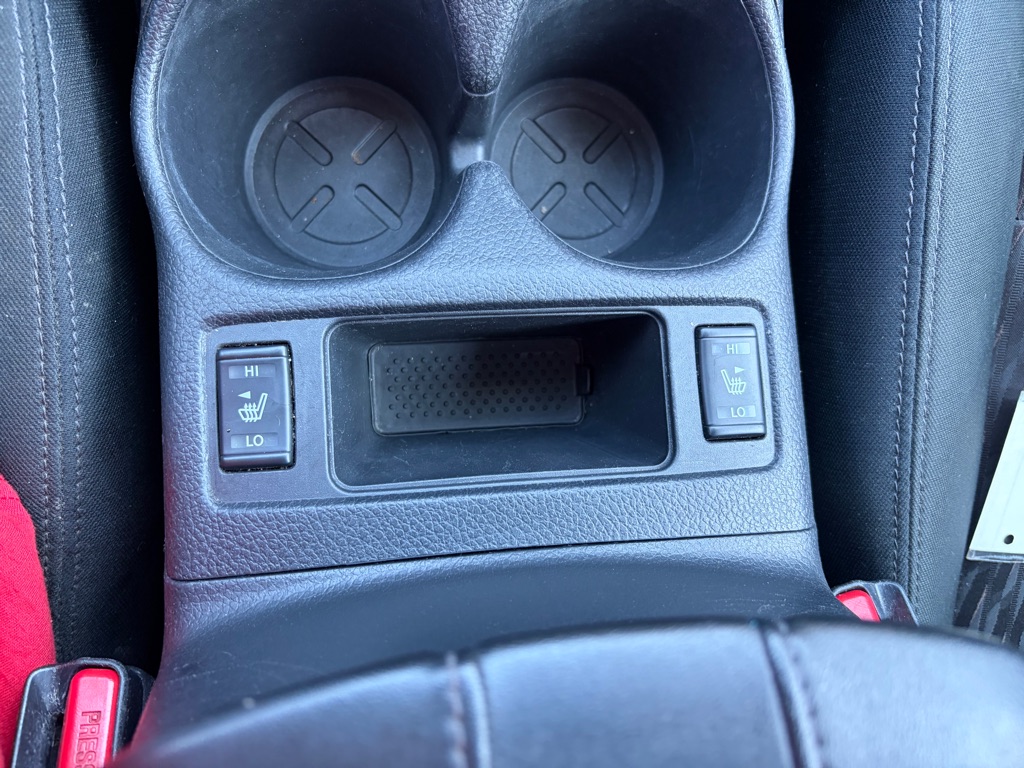 Photo 41 of this NISSAN ROGUE