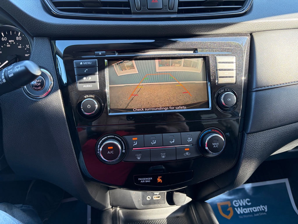 Photo 36 of this NISSAN ROGUE