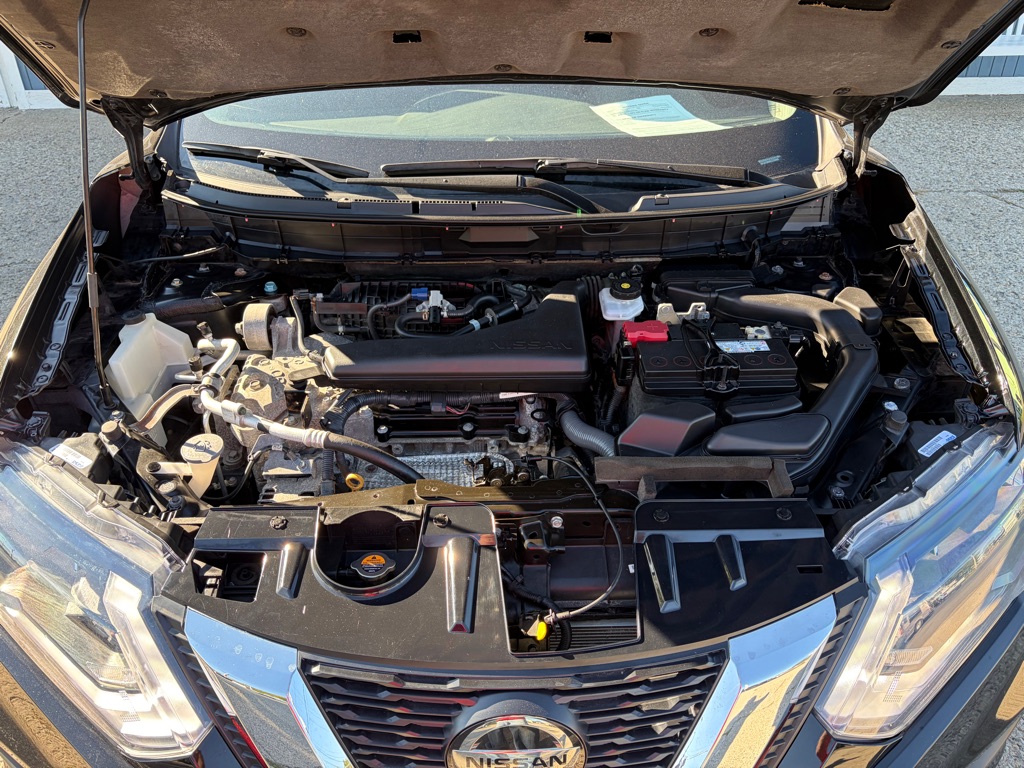 Photo 22 of this NISSAN ROGUE