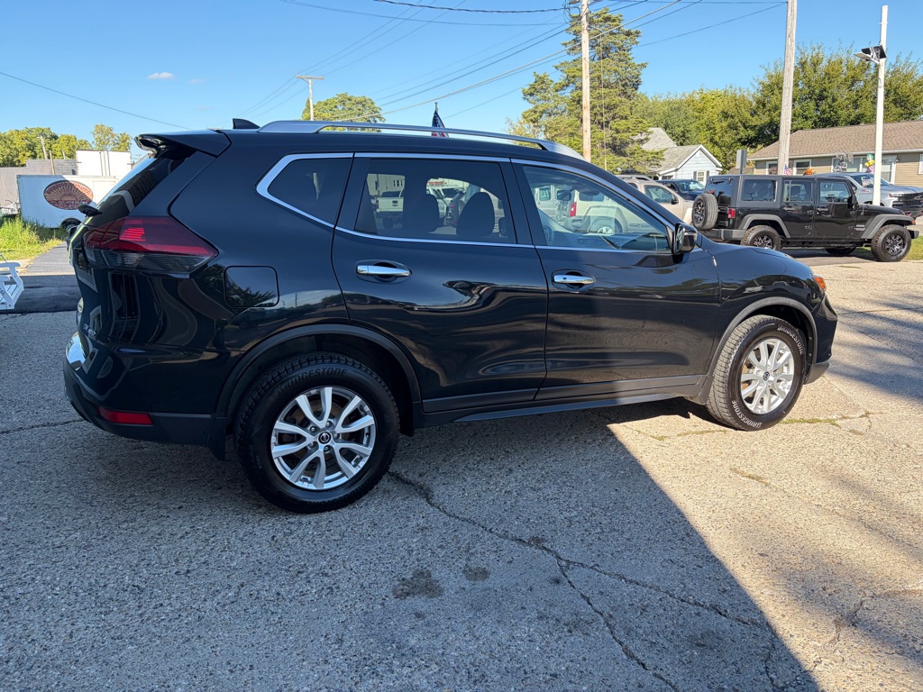Photo 8 of this NISSAN ROGUE