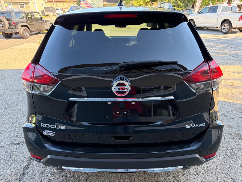 Photo 7 of this NISSAN ROGUE