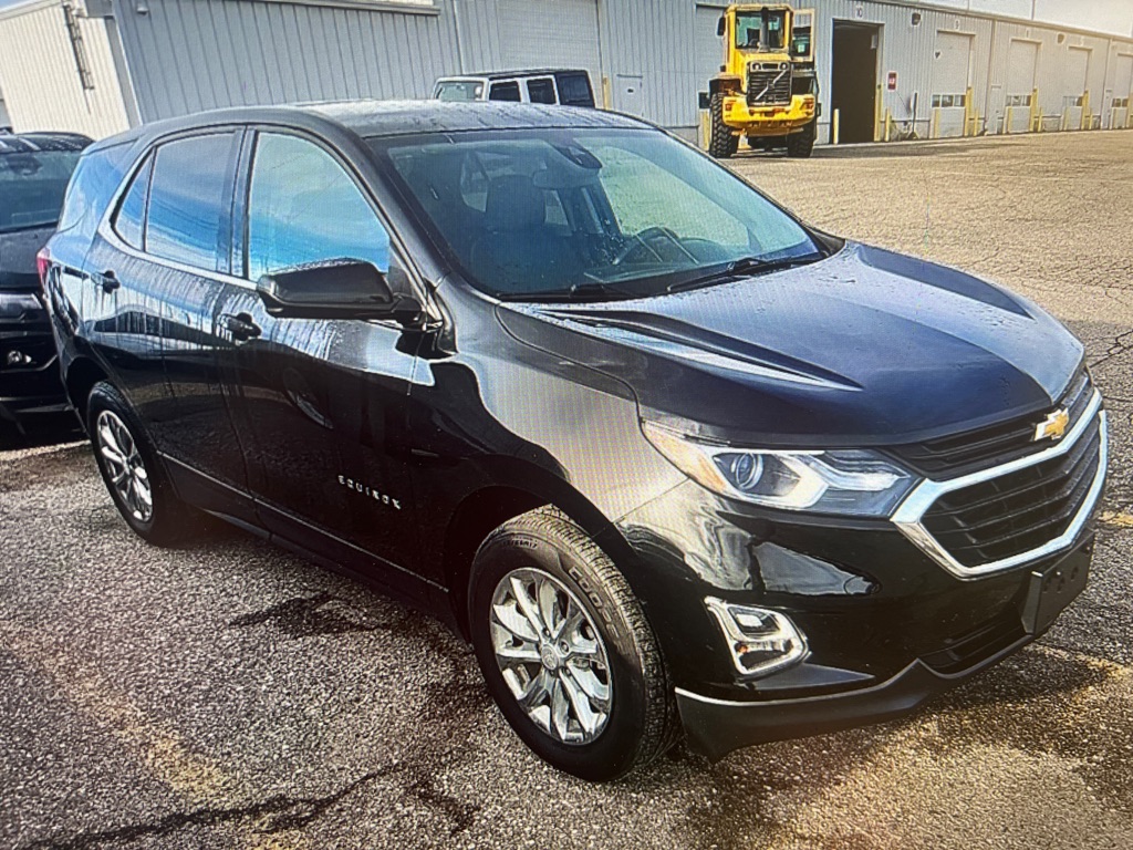 Photo 4 of this CHEVROLET EQUINOX