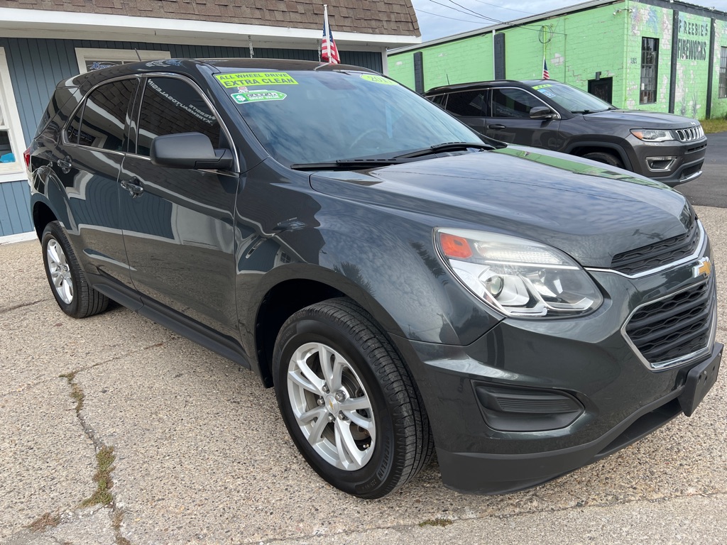 Photo 10 of this CHEVROLET EQUINOX