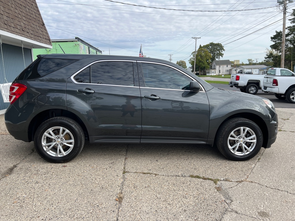 Photo 9 of this CHEVROLET EQUINOX