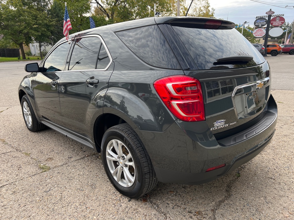 Photo 6 of this CHEVROLET EQUINOX