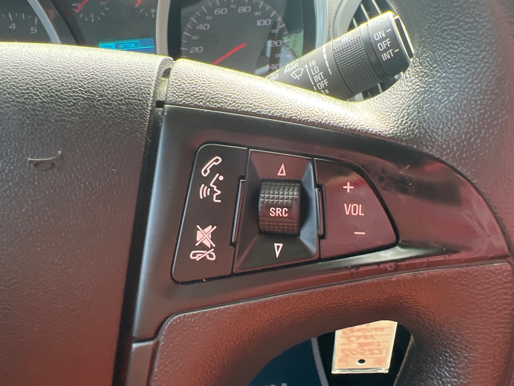 Photo 29 of this CHEVROLET EQUINOX