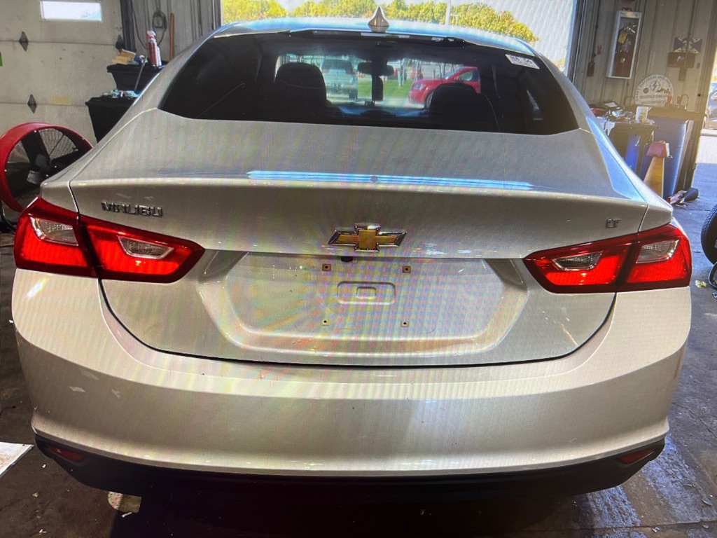 Photo 3 of this CHEVROLET MALIBU