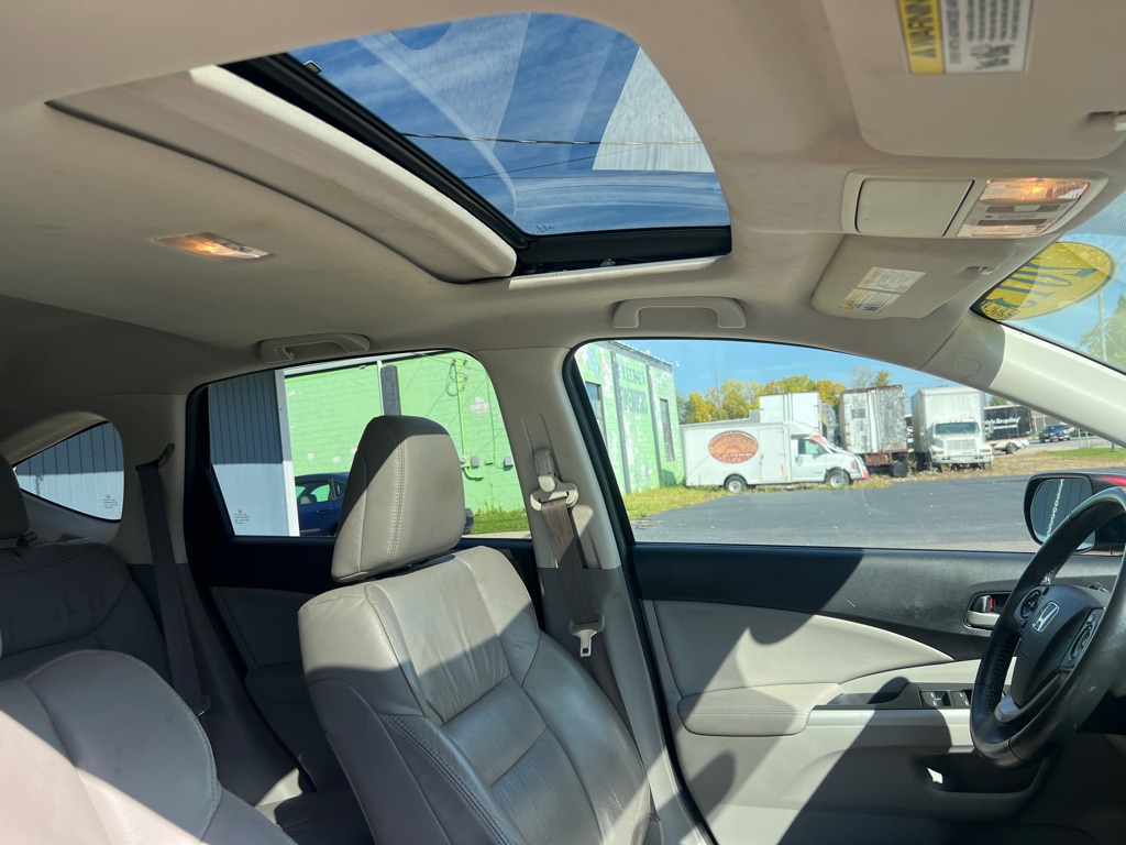 Photo 36 of this HONDA CR-V