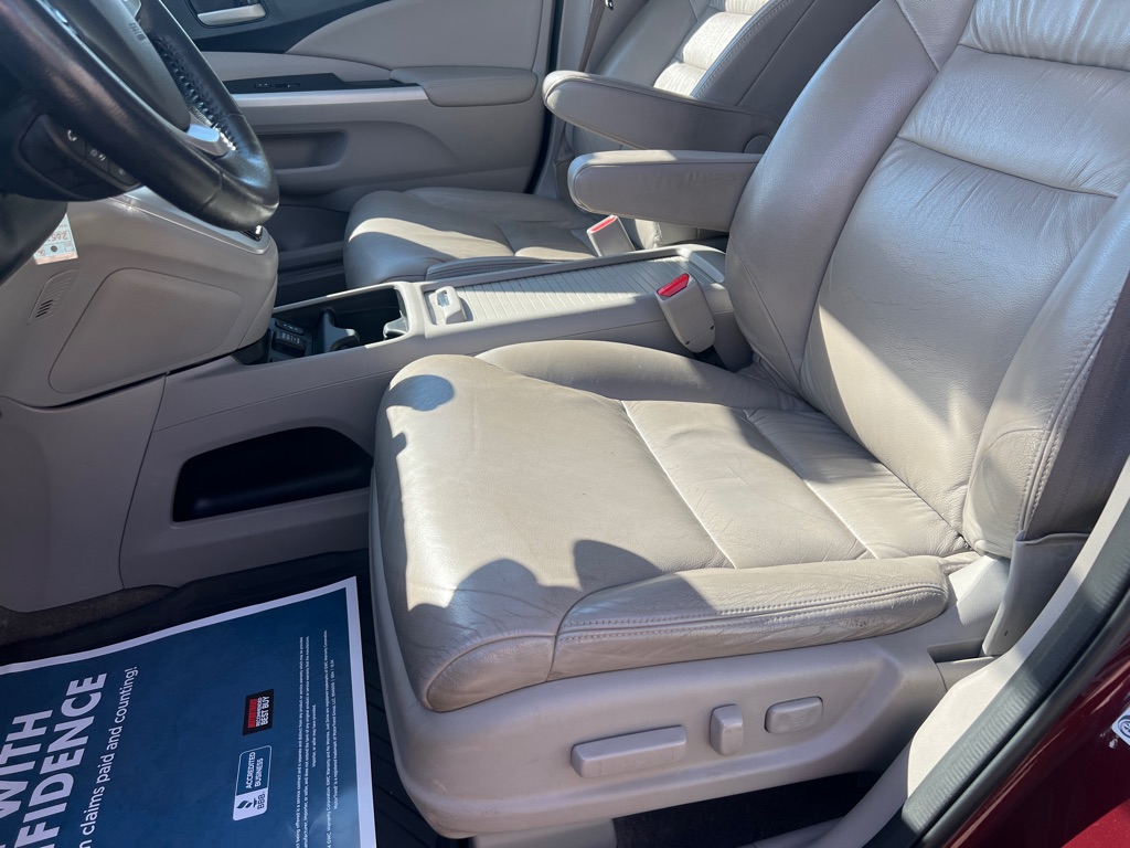 Photo 27 of this HONDA CR-V