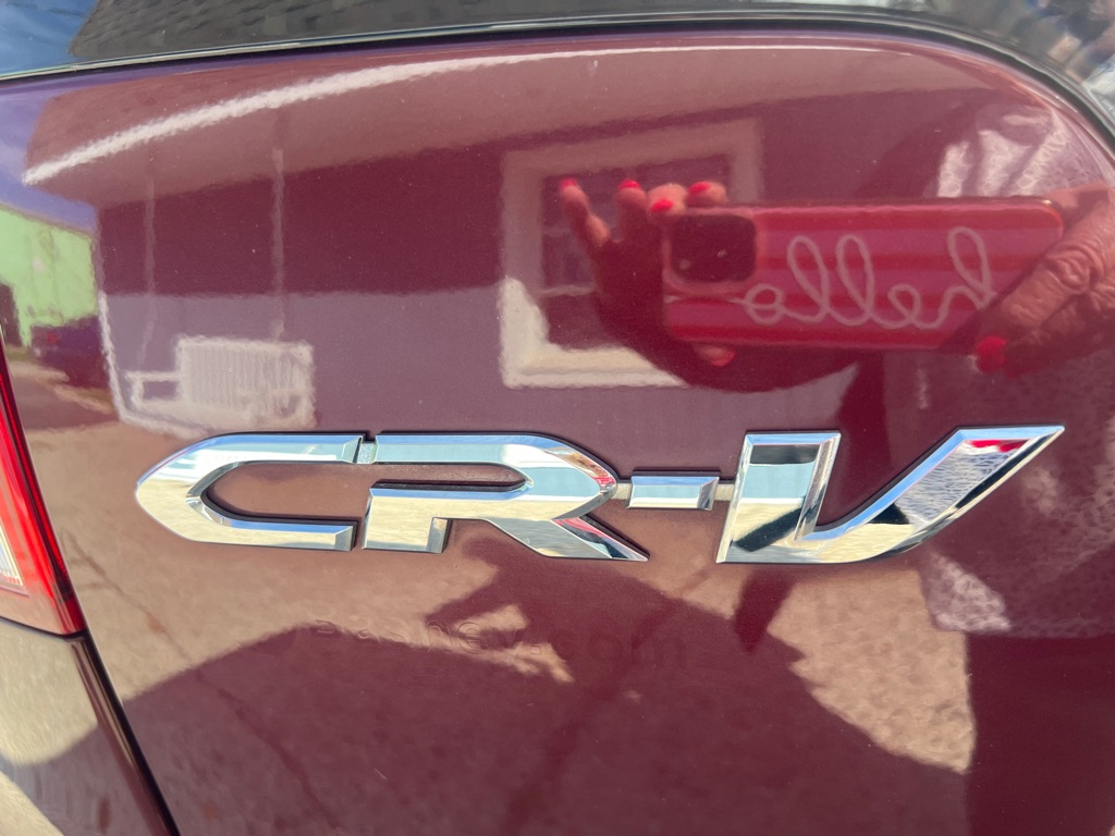 Photo 24 of this HONDA CR-V