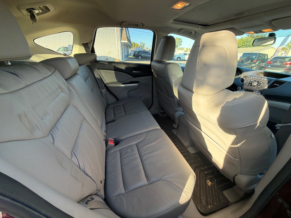 Photo 8 of this HONDA CR-V