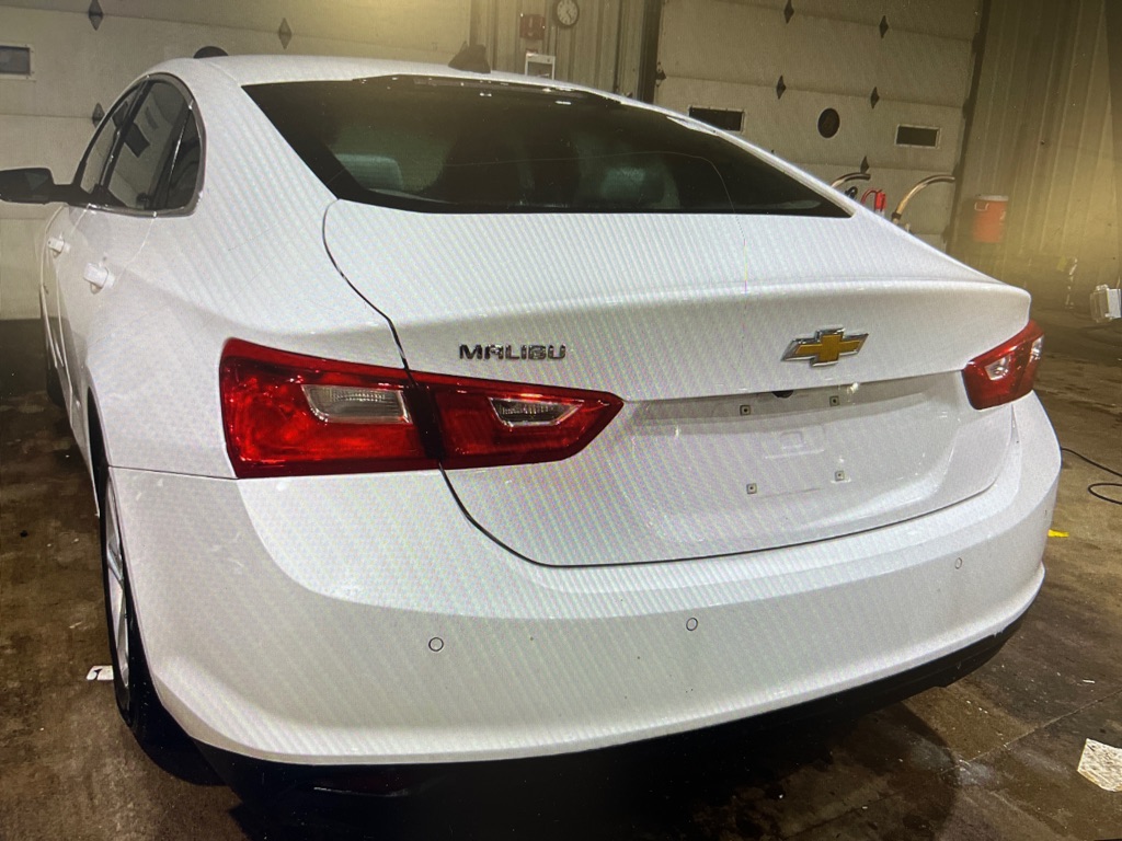 Photo 2 of this CHEVROLET MALIBU
