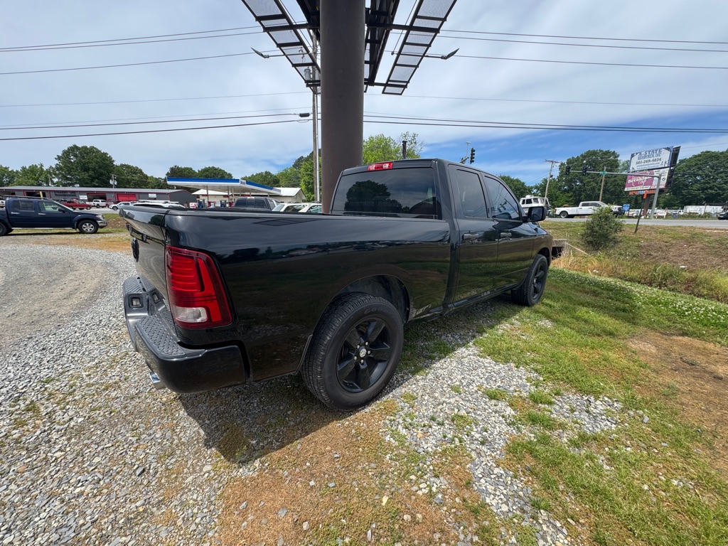 Photo 6 of this RAM 1500