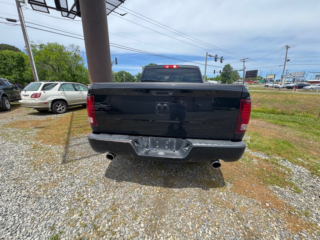 Photo 7 of this RAM 1500