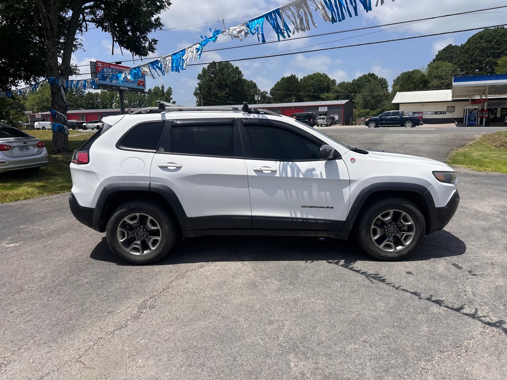 Photo 6 of this JEEP CHEROKEE