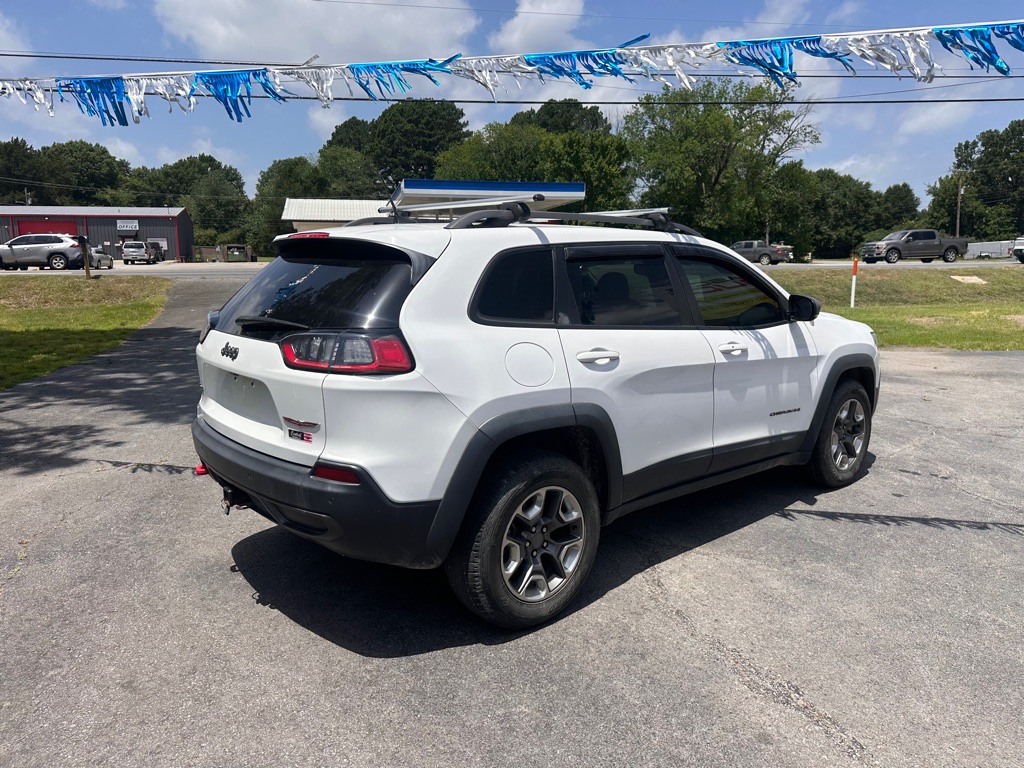 Photo 5 of this JEEP CHEROKEE