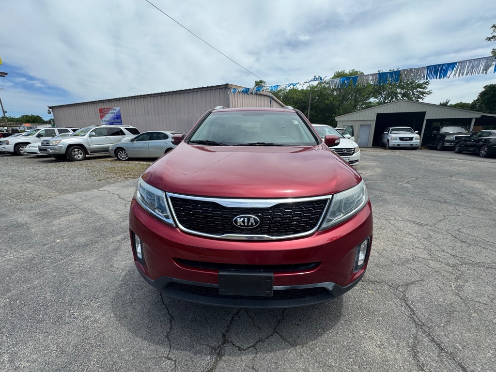 Photo 2 of this KIA SORENTO