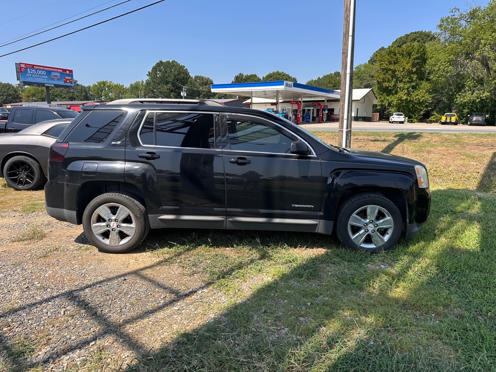 Photo 4 of this GMC TERRAIN