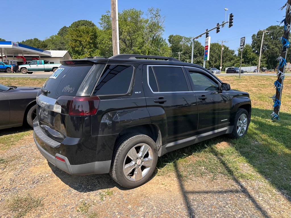 Photo 24 of this GMC TERRAIN