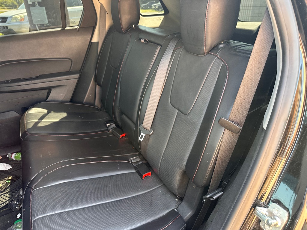 Photo 36 of this GMC TERRAIN
