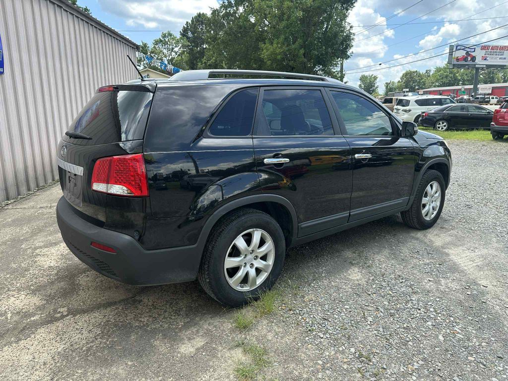 Photo 5 of this KIA SORENTO