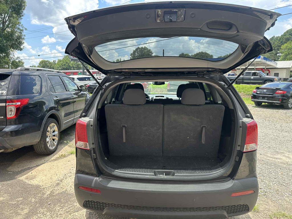 Photo 15 of this KIA SORENTO