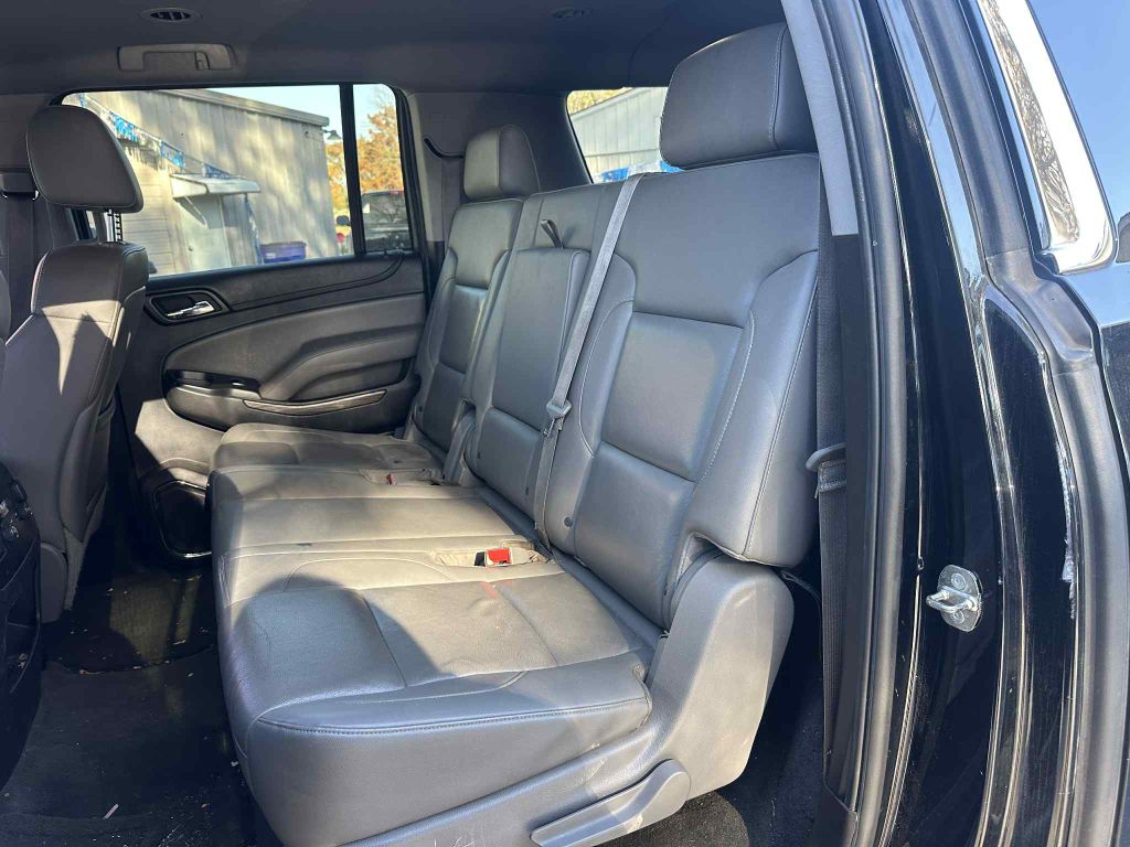 Photo 12 of this CHEVROLET SUBURBAN