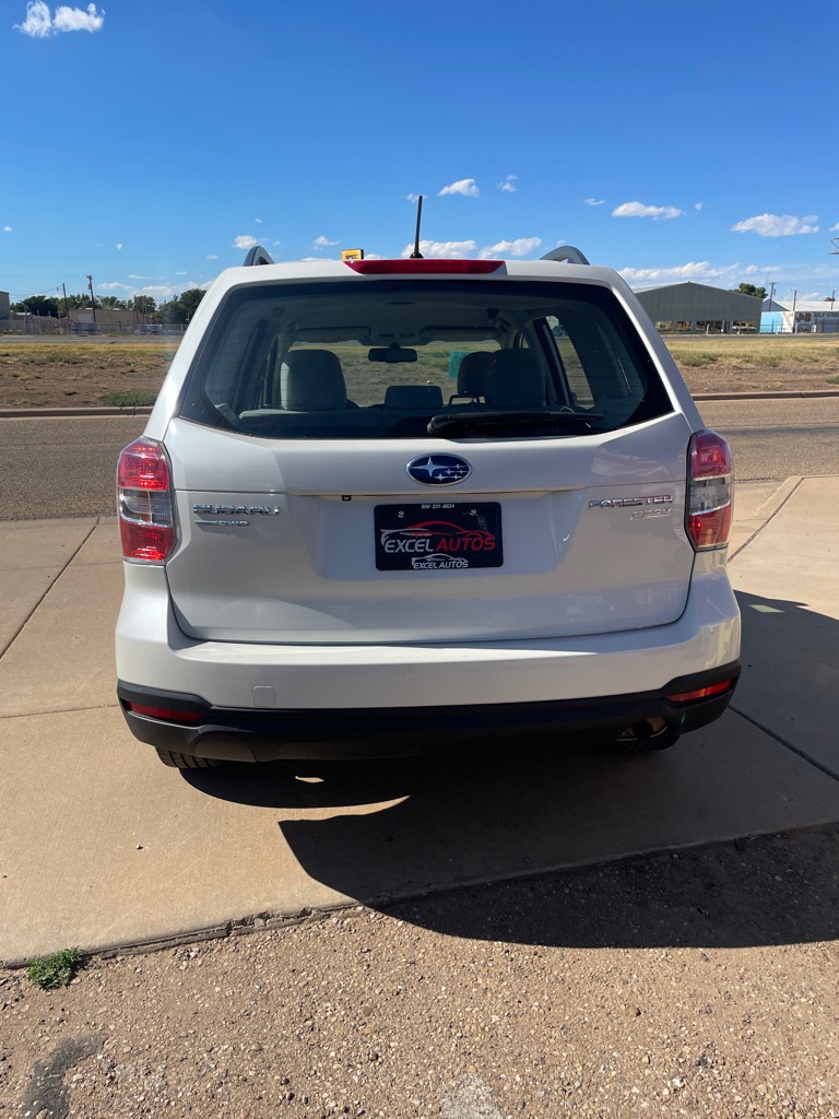 Photo 4 of this SUBARU FORESTER
