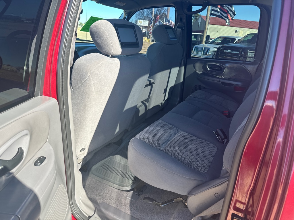 Photo 5 of this FORD F150