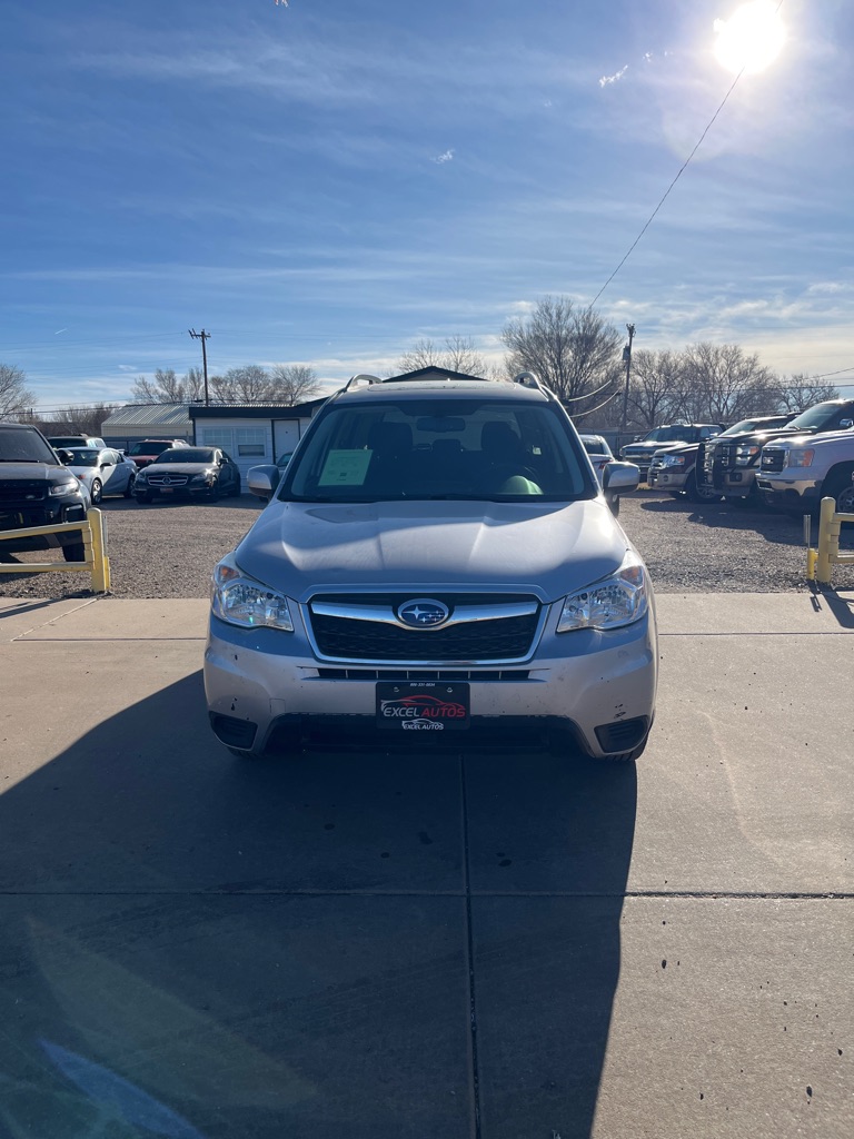 Photo 2 of this SUBARU FORESTER