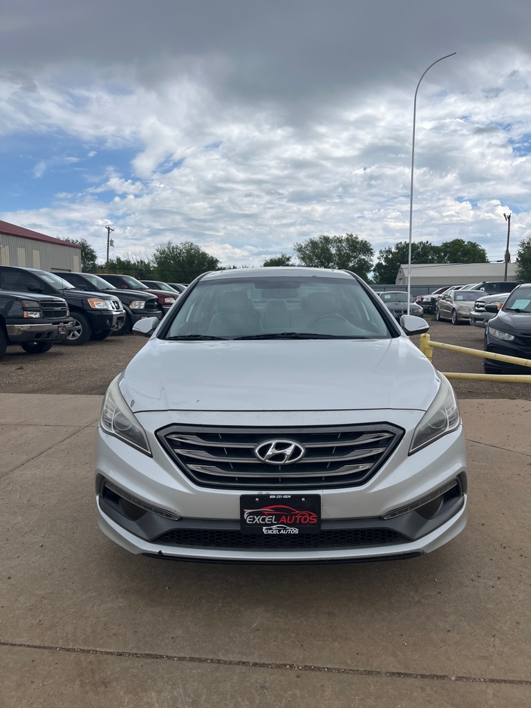 Photo 2 of this HYUNDAI SONATA