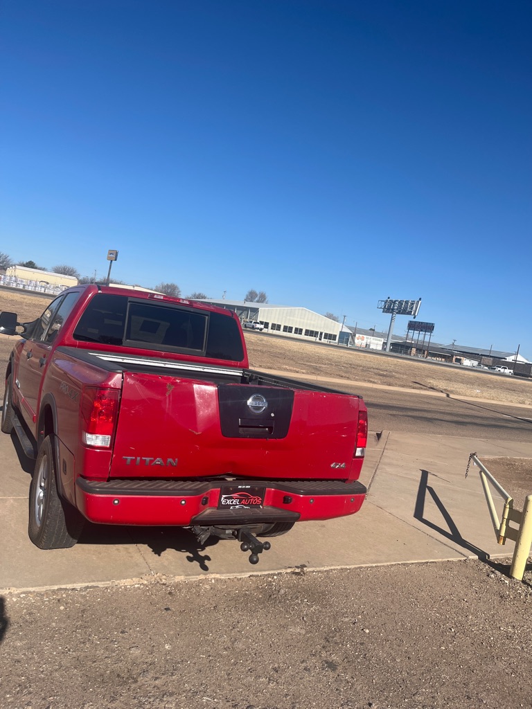 Photo 4 of this NISSAN TITAN