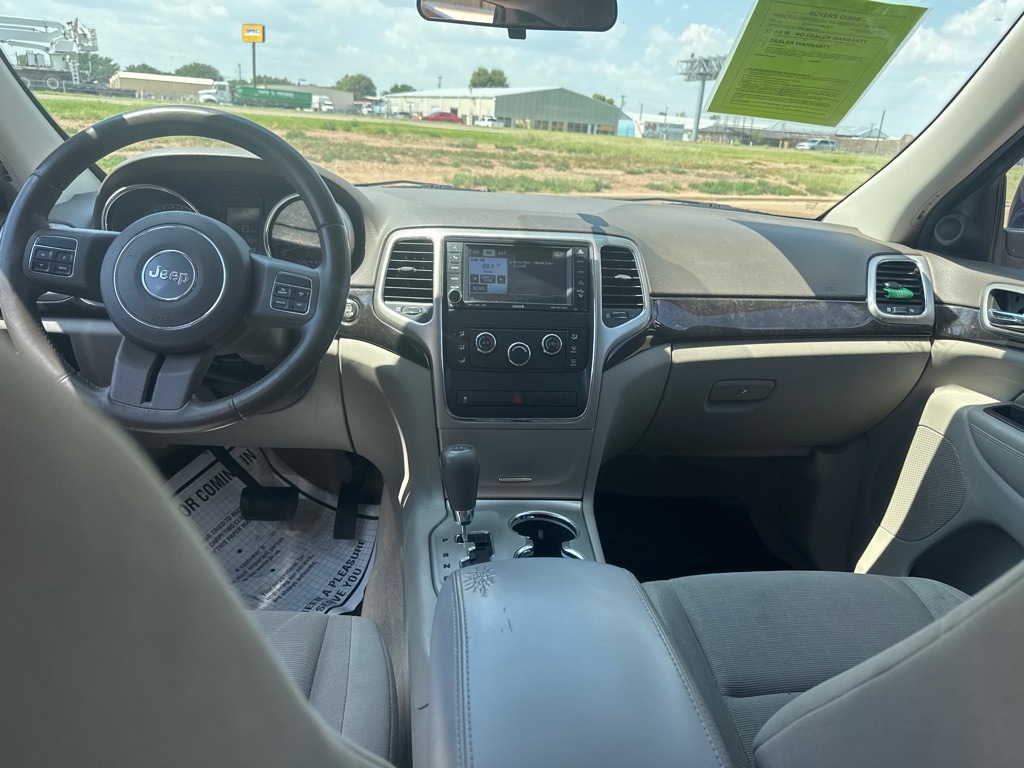 Photo 8 of this JEEP GRAND CHEROKEE