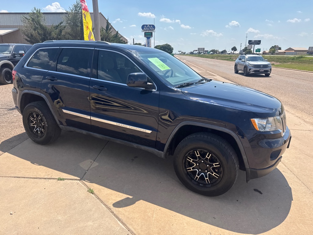Photo 3 of this JEEP GRAND CHEROKEE