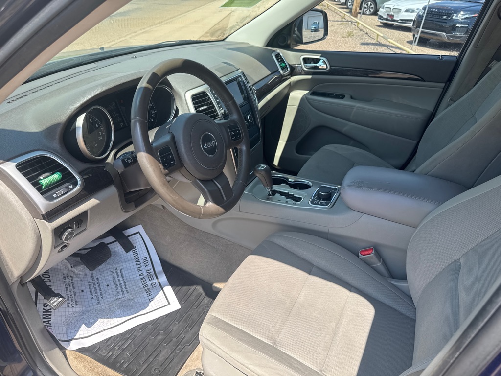 Photo 10 of this JEEP GRAND CHEROKEE