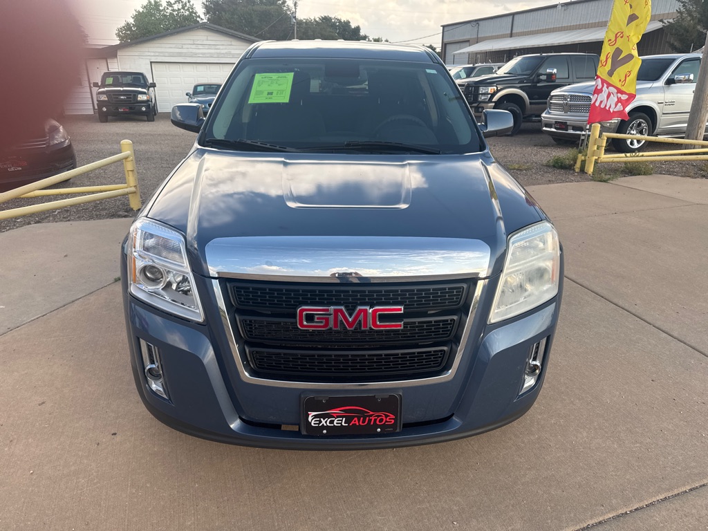Photo 2 of this GMC TERRAIN