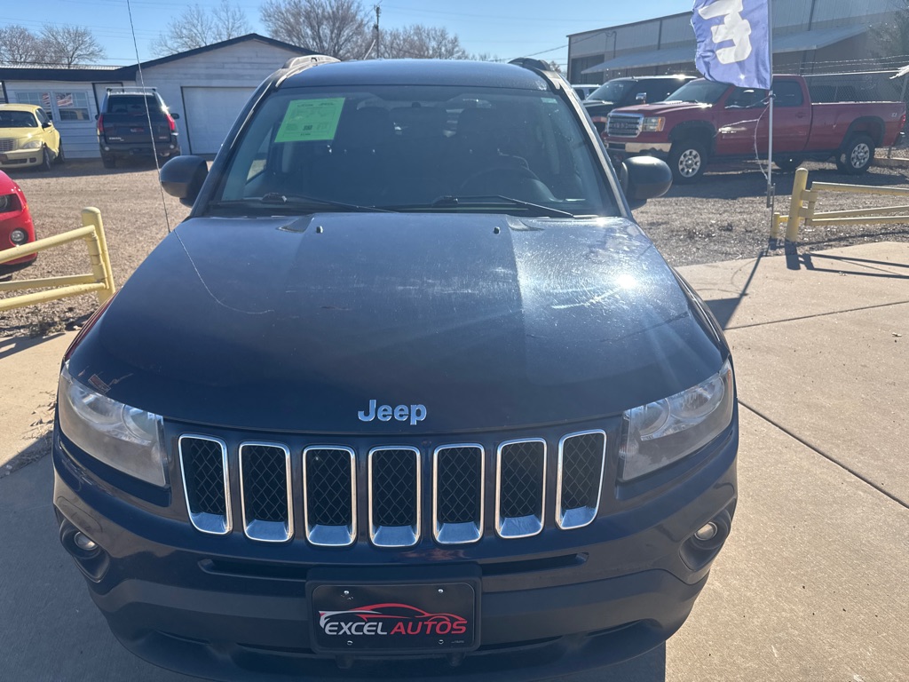 Photo 2 of this JEEP COMPASS