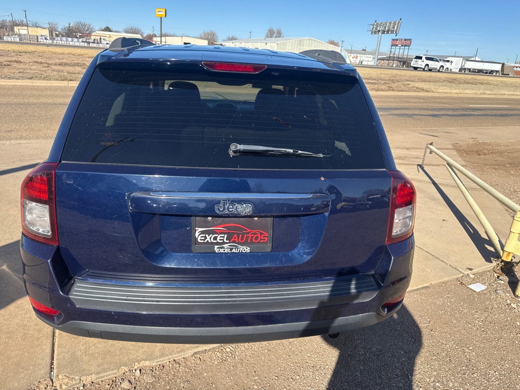 Photo 4 of this JEEP COMPASS