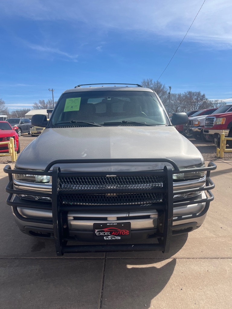 Photo 2 of this CHEVROLET TAHOE