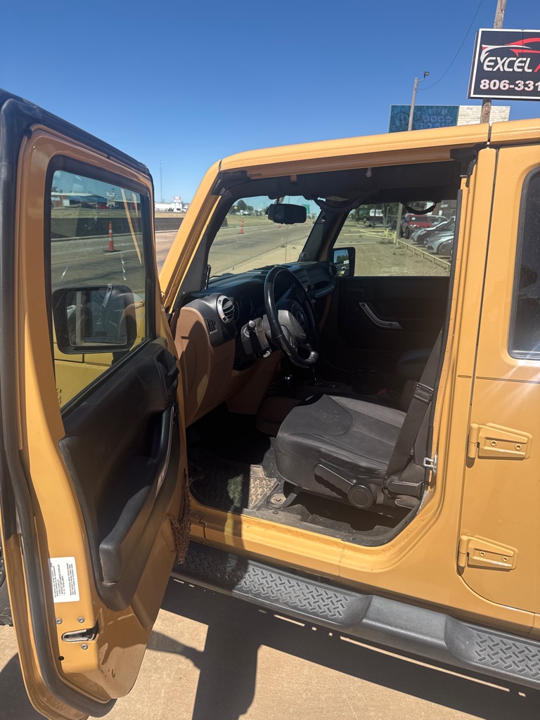 Photo 3 of this JEEP WRANGLER UNLIMI