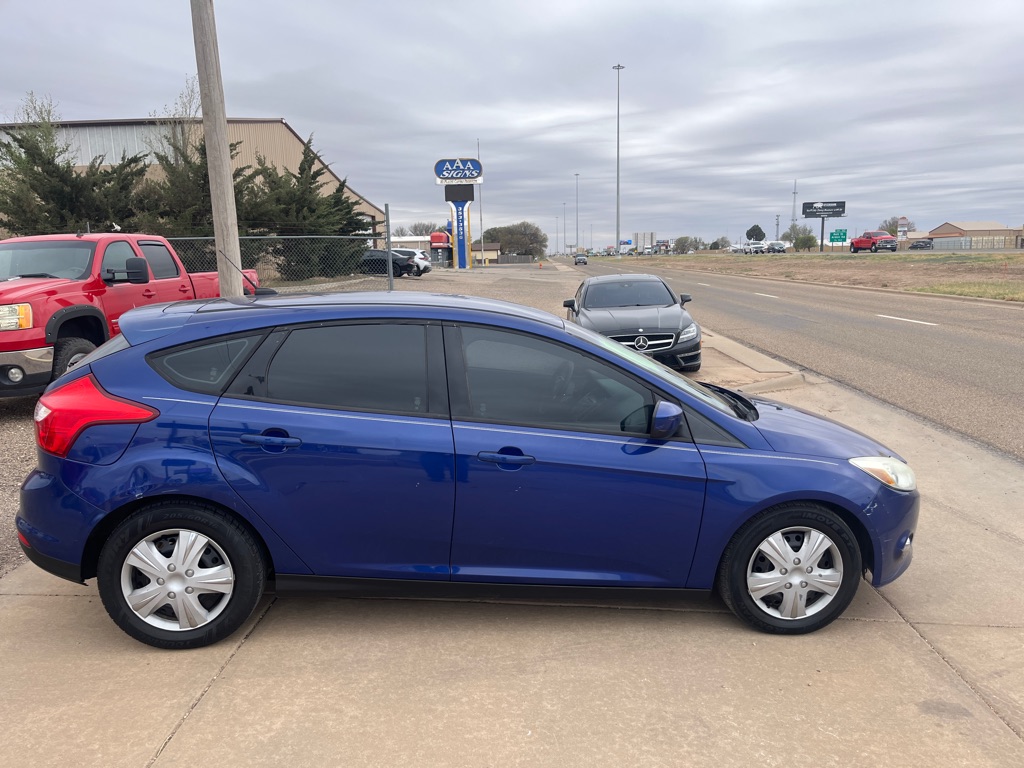 Photo 3 of this FORD FOCUS