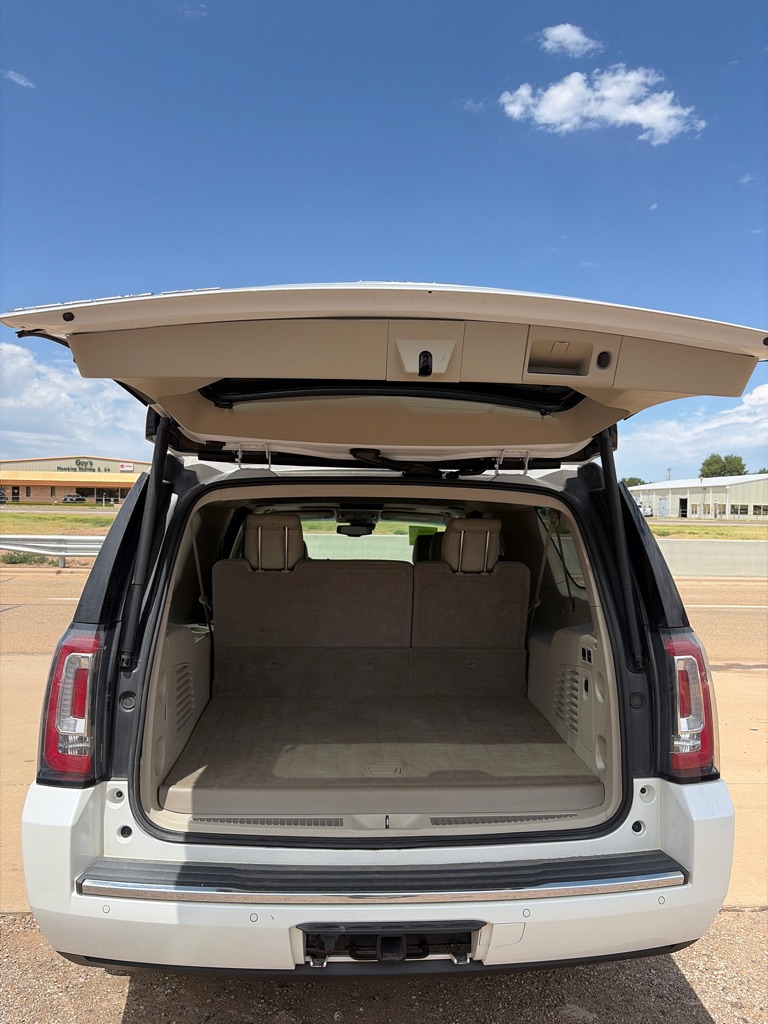 Photo 5 of this GMC YUKON XL