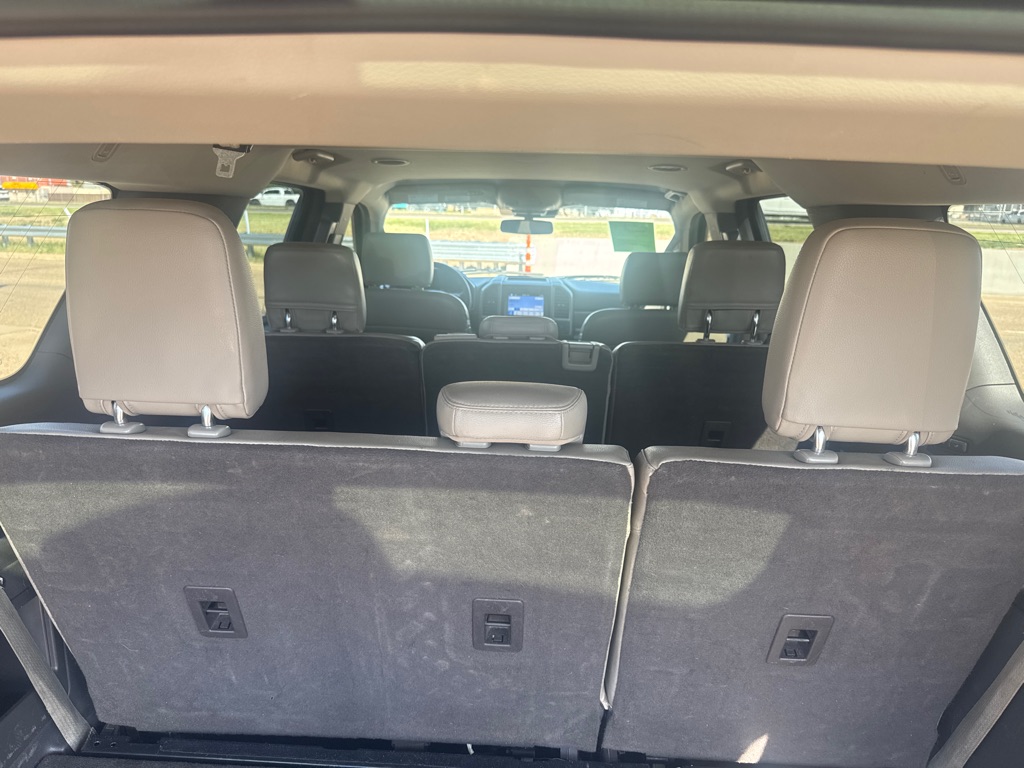 Photo 5 of this FORD EXPEDITION