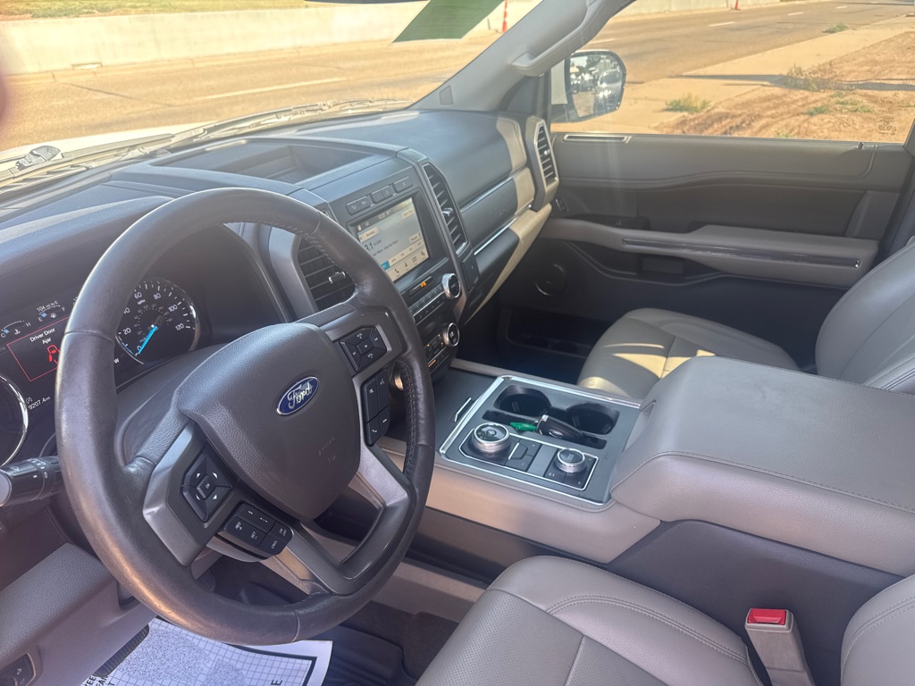 Photo 9 of this FORD EXPEDITION