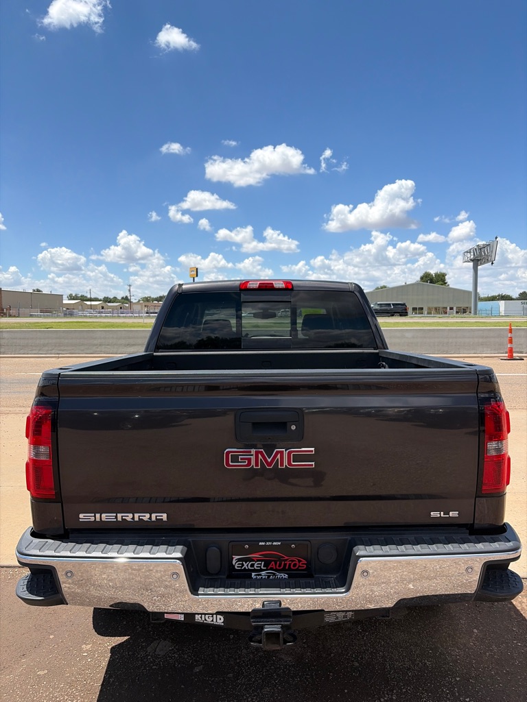 Photo 4 of this GMC SIERRA
