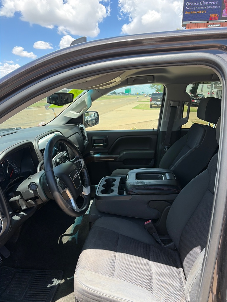 Photo 8 of this GMC SIERRA